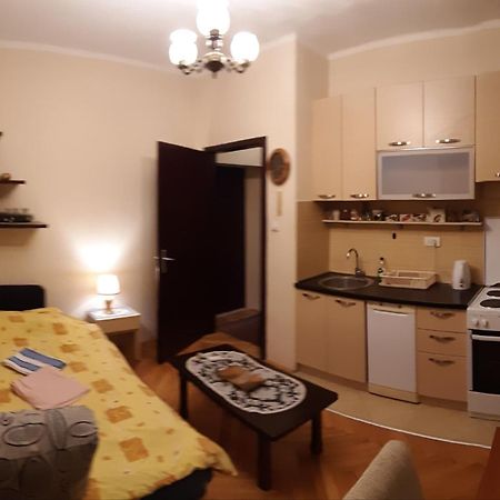 Apartment Heart Of พอดโกริกา ภายนอก รูปภาพ